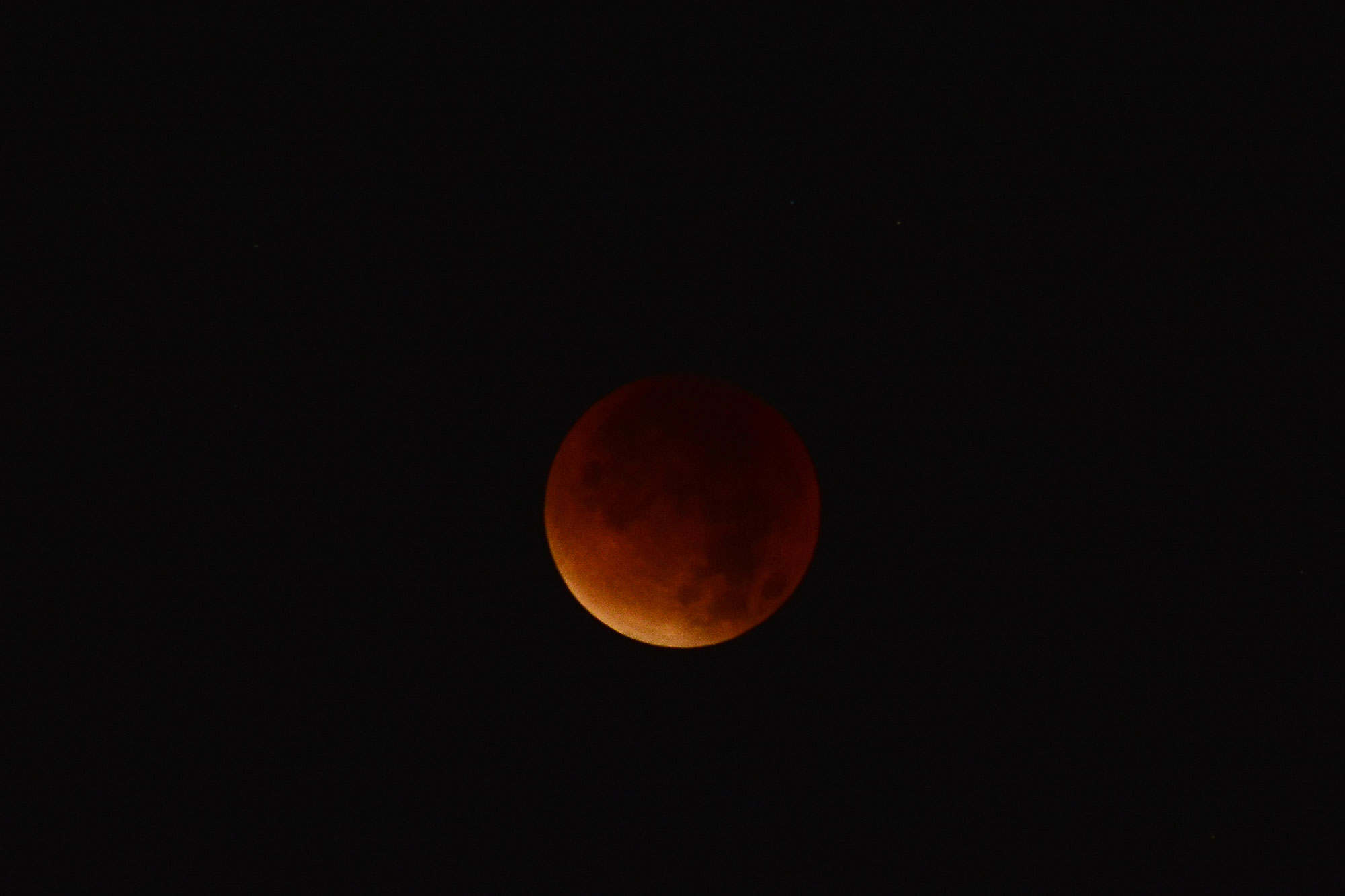 Blutmond und Supermond 28.September 2015 Zeit 04:27